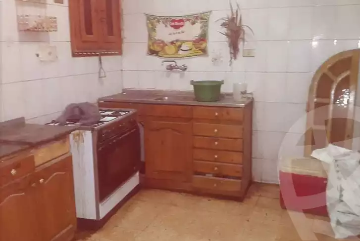 https://aqarmap.com.eg/ar/listing/6218219-for-sale-cairo-helwan-helwan-el-sharkeya-heidar-st