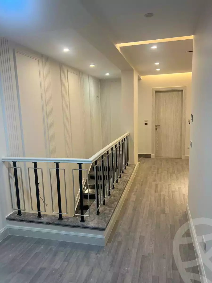https://aqarmap.com.eg/ar/listing/6218714-for-rent-cairo-new-cairo-compounds-mountain-view-hyde-park