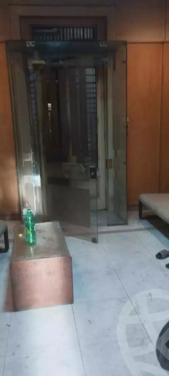 https://aqarmap.com.eg/ar/listing/6218935-for-rent-cairo-downtown-el-qasr-el-ayni