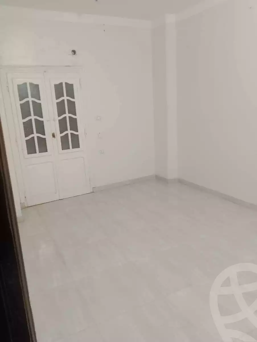 https://aqarmap.com.eg/ar/listing/6219051-for-rent-sharqia-zagazig-zagazig-city-el-eshreen-st