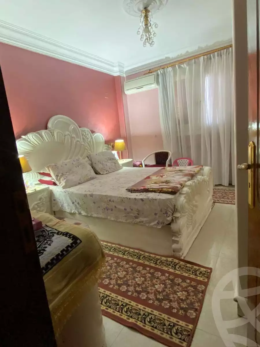 https://aqarmap.com.eg/en/listing/6219311-for-sale-cairo-shoubra-el-khalafwai-sadr-al-din-st