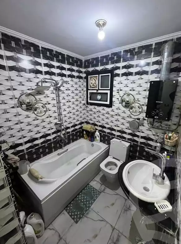 https://aqarmap.com.eg/en/listing/6220229-for-sale-qalyubia-shubra-el-khaima