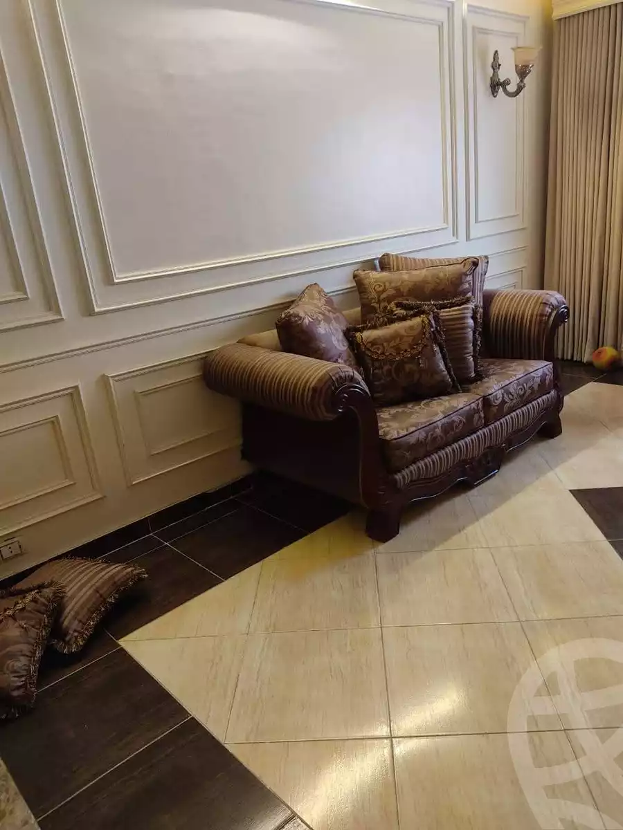 https://aqarmap.com.eg/en/listing/6221355-for-sale-cairo-ain-shams-jsr-lswys