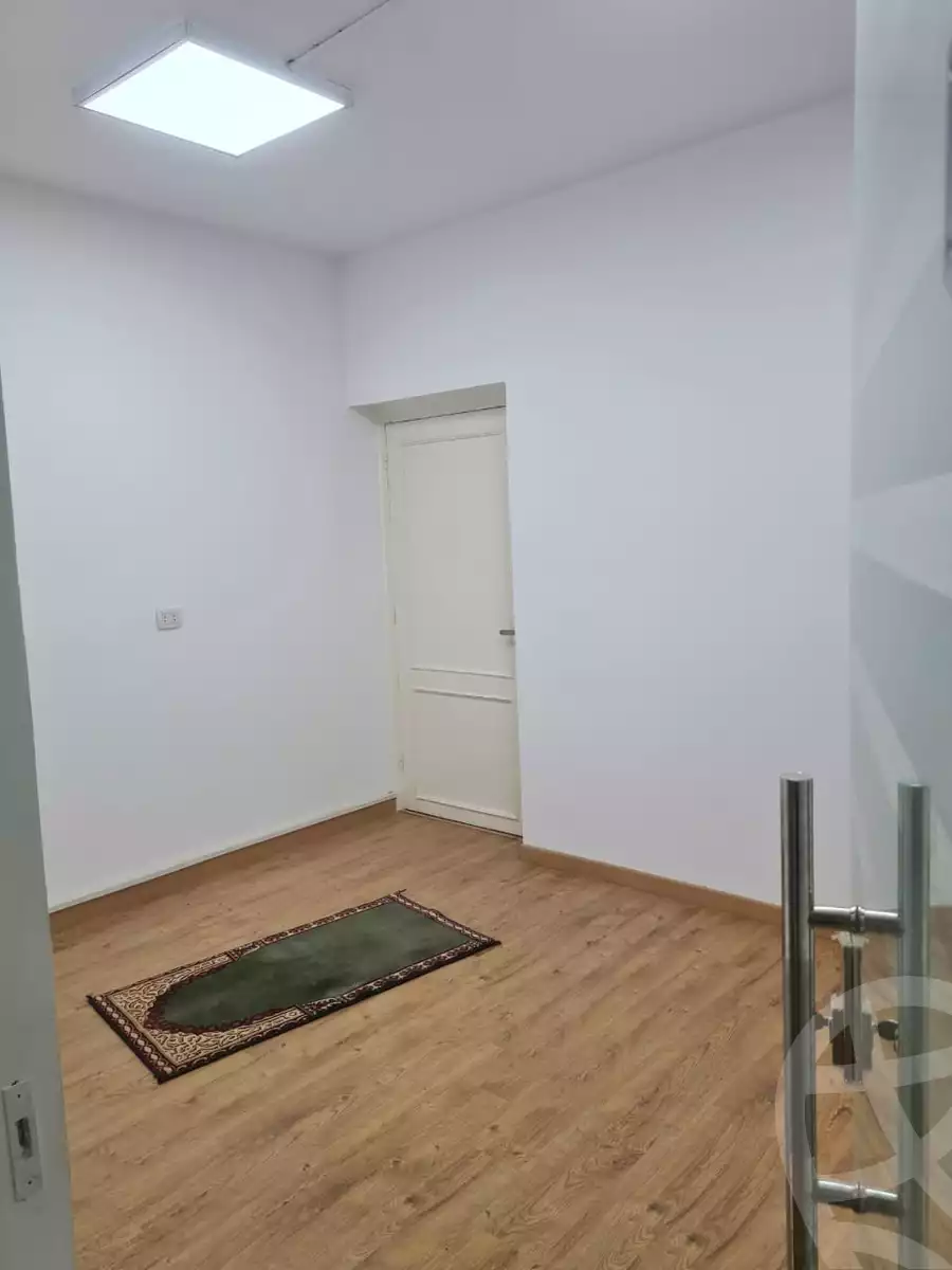 https://aqarmap.com.eg/ar/listing/6221966-for-rent-cairo-el-maadi-sarayat-el-maadi-street-11