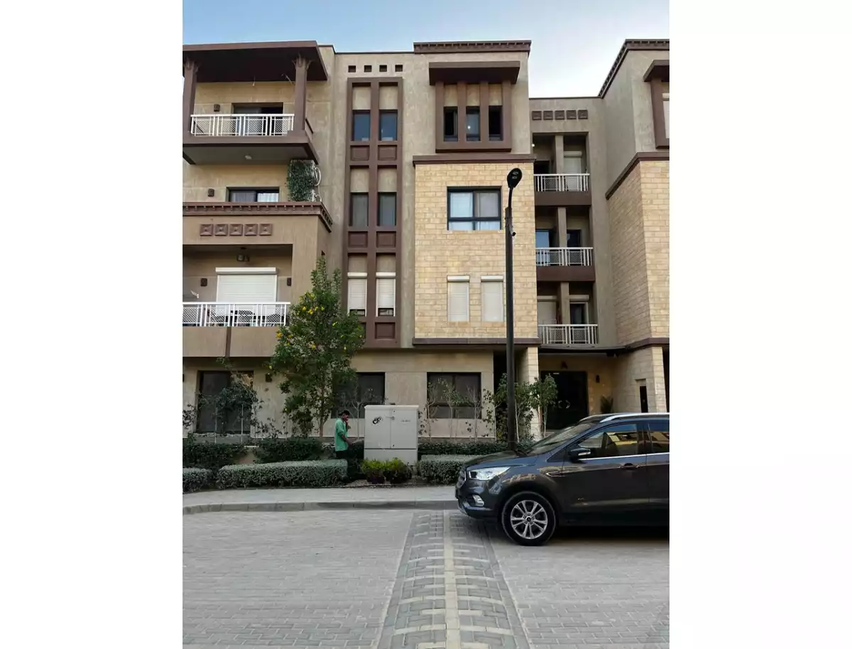 https://aqarmap.com.eg/en/listing/6222312-for-sale-cairo-6th-of-october-compounds-green-5