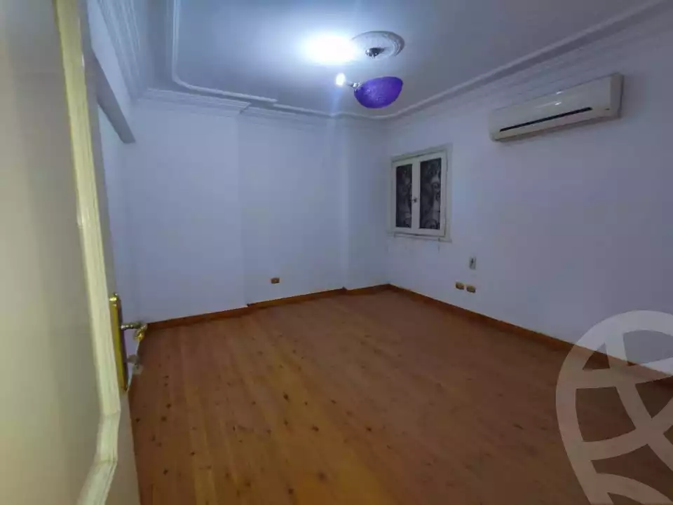 https://aqarmap.com.eg/ar/listing/6222538-for-sale-alexandria-glim