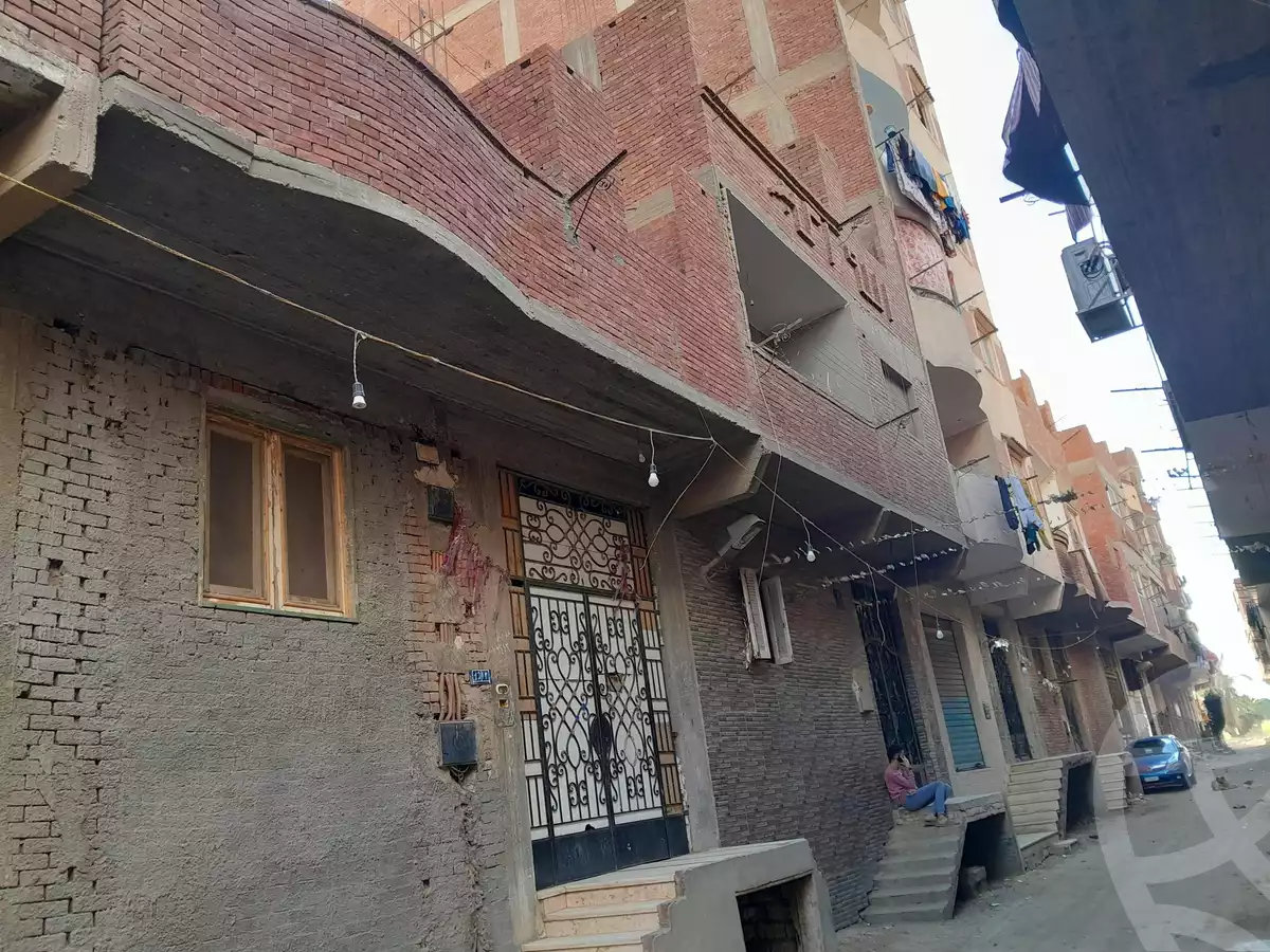 https://aqarmap.com.eg/ar/listing/6223450-for-sale-cairo-helwan-mnshy-hlwn-ljdyd-abd-allah-mahmoud-st