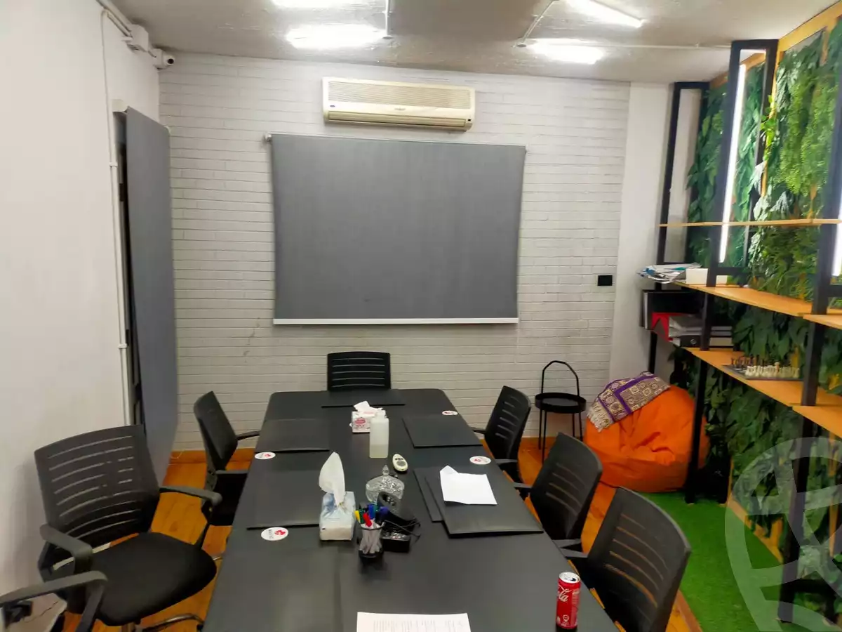 https://aqarmap.com.eg/en/listing/6223615-for-sale-cairo-el-maadi-sarayat-el-maadi-maadi-station-square