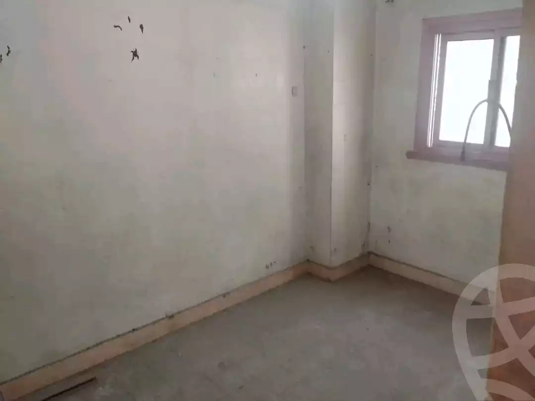 https://aqarmap.com.eg/ar/listing/6223885-for-sale-cairo-ain-shams-yn-shms-lgrby