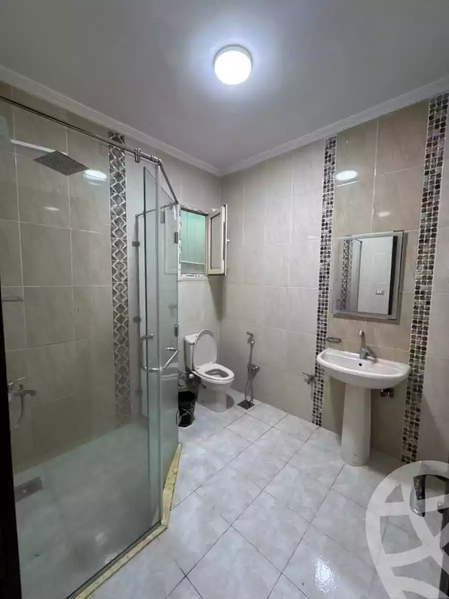 https://aqarmap.com.eg/ar/listing/6223909-for-rent-alexandria-sporting-ahmed-allam-st