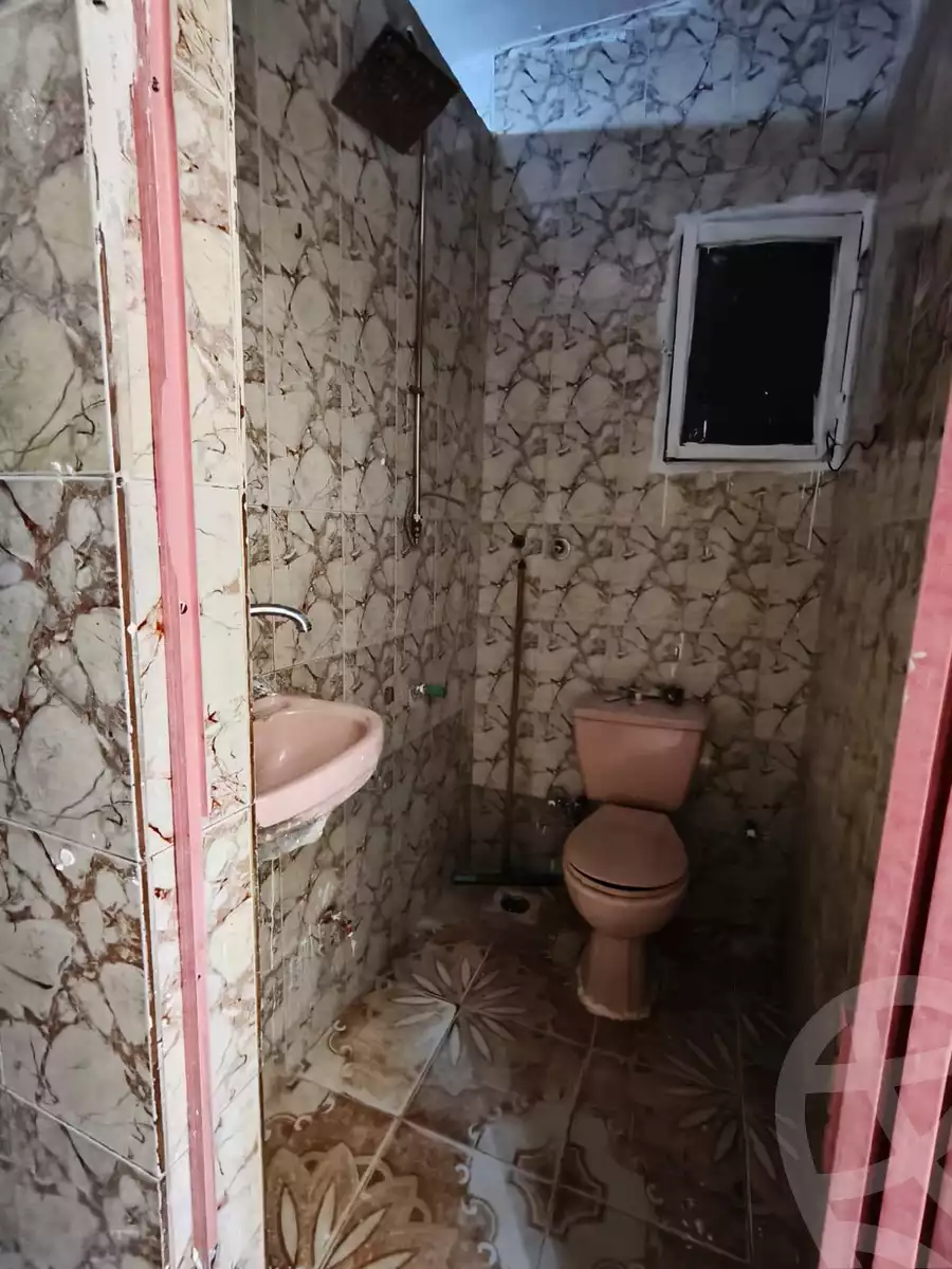 https://aqarmap.com.eg/en/listing/6224681-for-sale-qalyubia-shubra-el-khaima-om-bayoumi