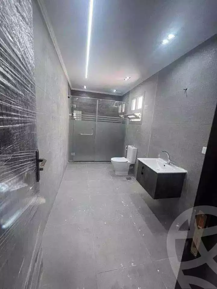 https://aqarmap.com.eg/ar/listing/6225748-for-sale-cairo-helwan-rostom-st