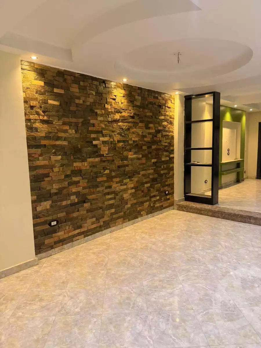 https://aqarmap.com.eg/ar/listing/6225939-for-rent-cairo-helwan-helwan-el-sharkeya-khesro-basha-st