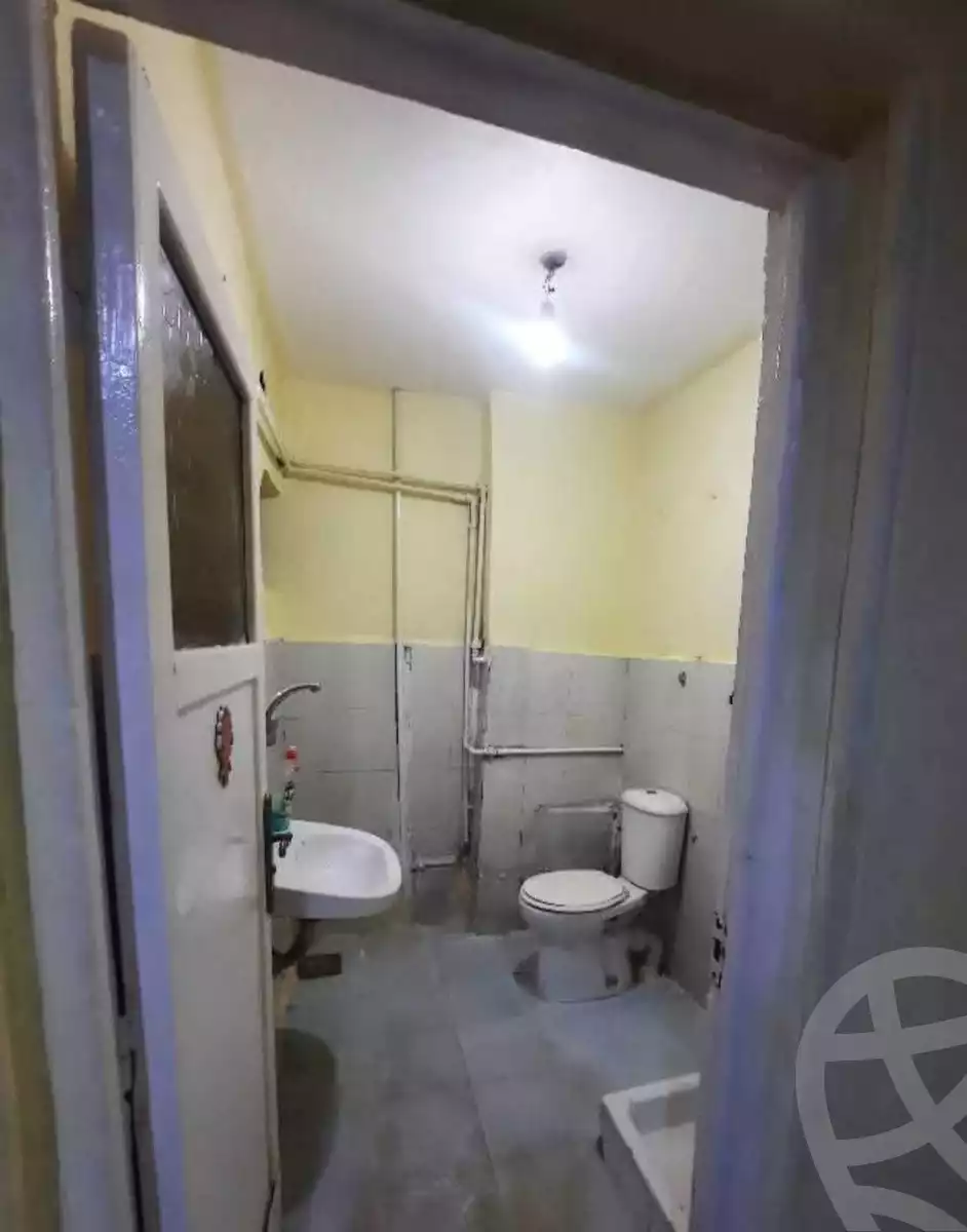 https://aqarmap.com.eg/en/listing/6226748-for-sale-cairo-15th-of-may-mjwr-6