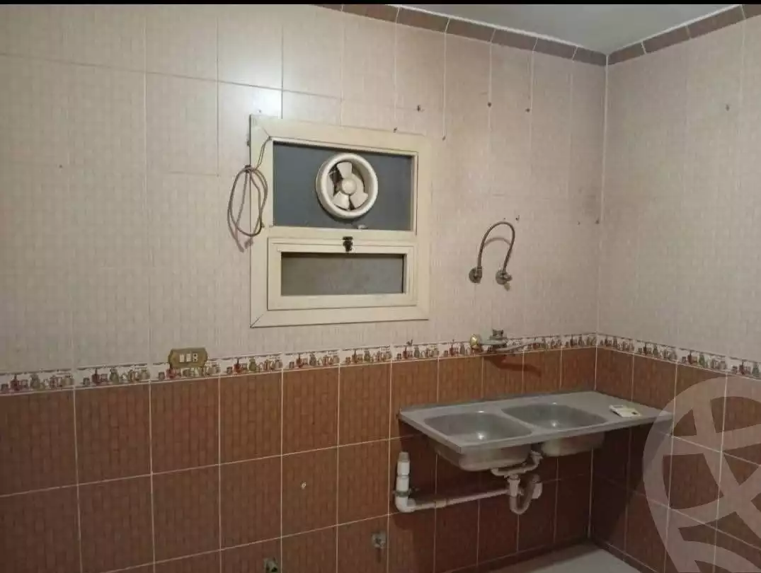 https://aqarmap.com.eg/en/listing/6226737-for-sale-cairo-ain-shams-ahmed-esmat-st
