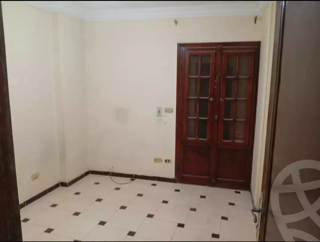 https://aqarmap.com.eg/en/listing/6226737-for-sale-cairo-ain-shams-ahmed-esmat-st
