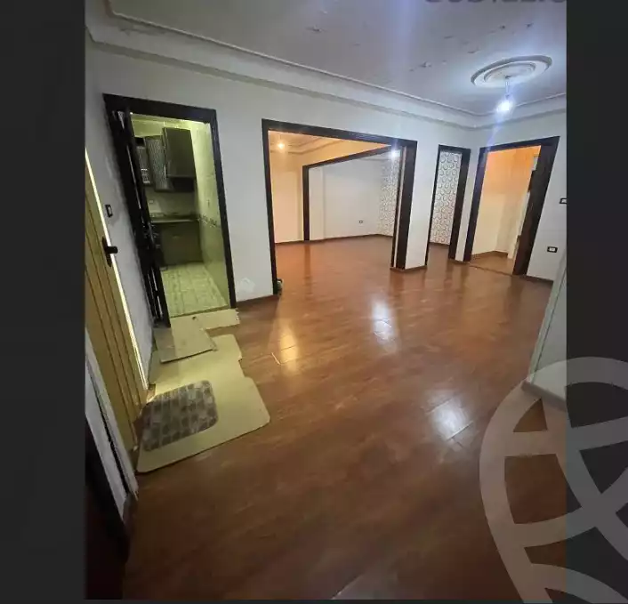 https://aqarmap.com.eg/ar/listing/6226837-for-sale-alexandria-glim-noterdam-dpsion-st