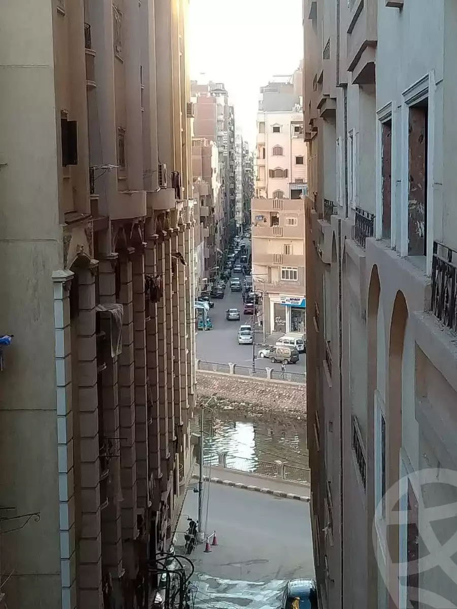https://aqarmap.com.eg/ar/listing/6226947-for-sale-gharbia-tanta-tanta-city-el-ashraf-st