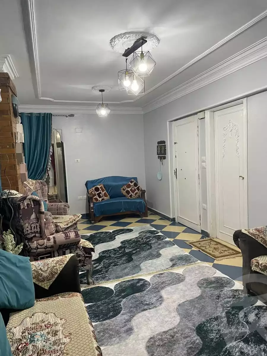 https://aqarmap.com.eg/ar/listing/6227386-for-rent-cairo-ain-shams-yn-shms-lgrby
