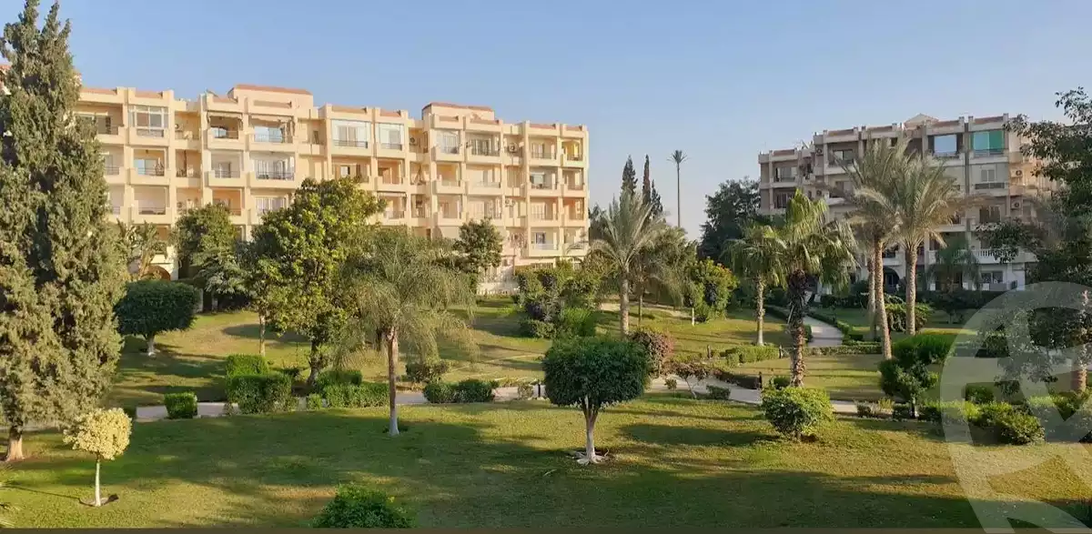 https://aqarmap.com.eg/en/listing/6227987-for-sale-cairo-el-sheikh-zayed-city-compounds-zayed-2000
