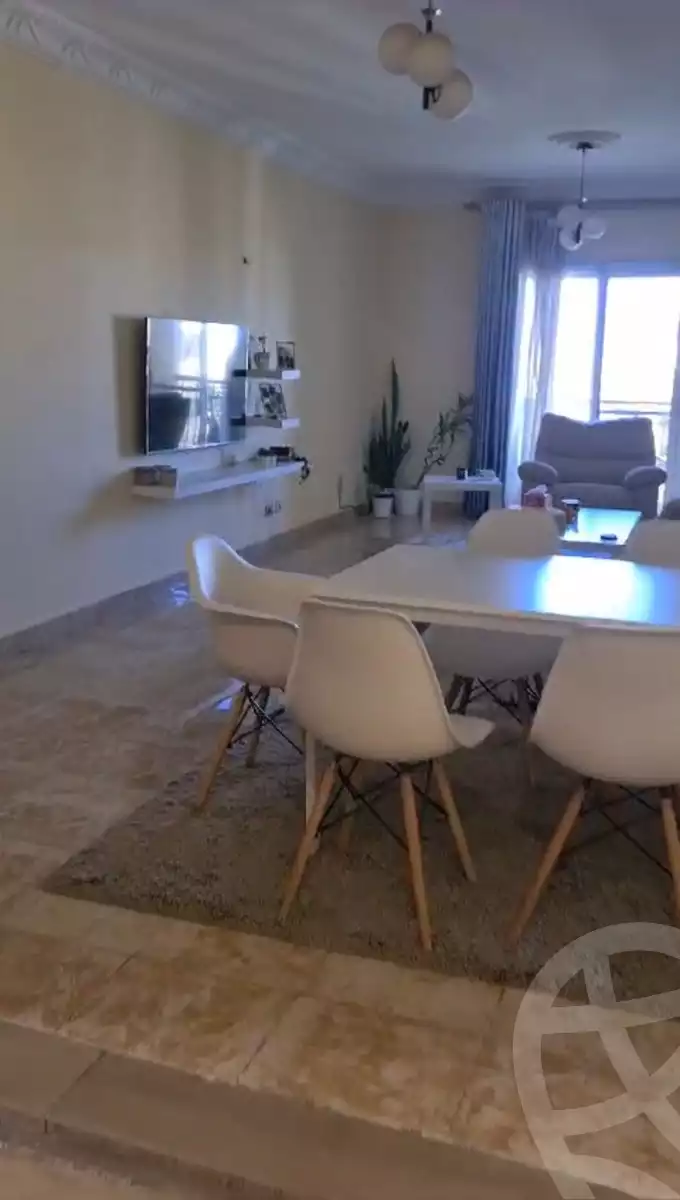 https://aqarmap.com.eg/en/listing/6228683-for-sale-cairo-el-sheikh-zayed-city-compounds-hadayek-el-mohandiseen
