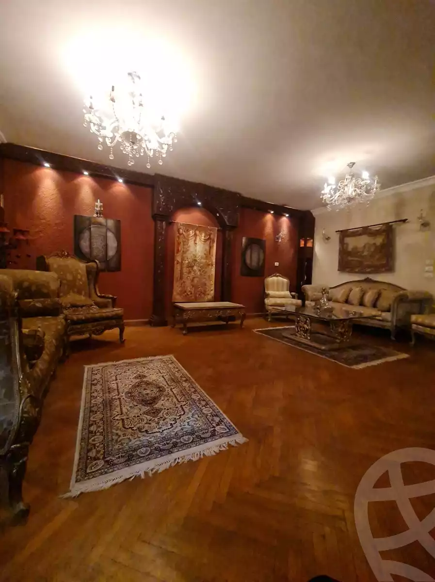 https://aqarmap.com.eg/ar/listing/6228785-for-sale-cairo-el-sheikh-zayed-city-compounds-zayed-2000