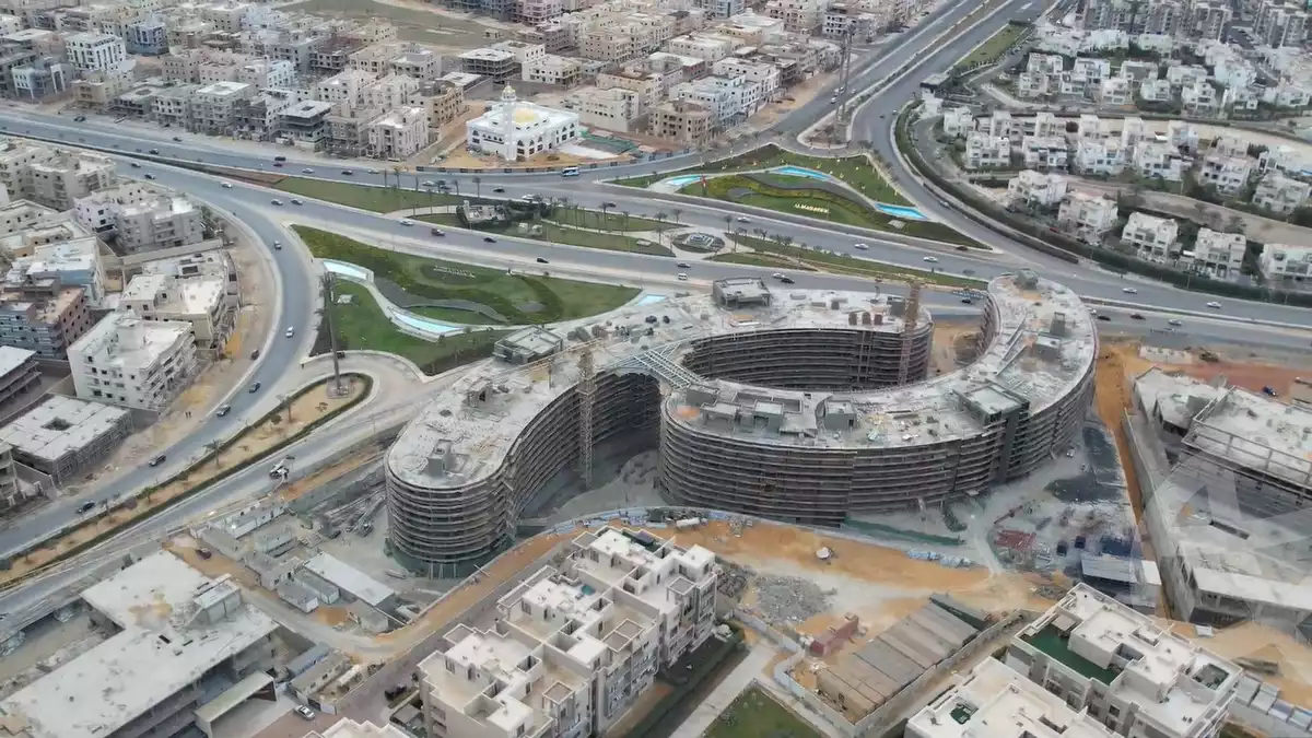 https://aqarmap.com.eg/en/listing/6228985-for-sale-cairo-new-cairo-compounds-fifth-square