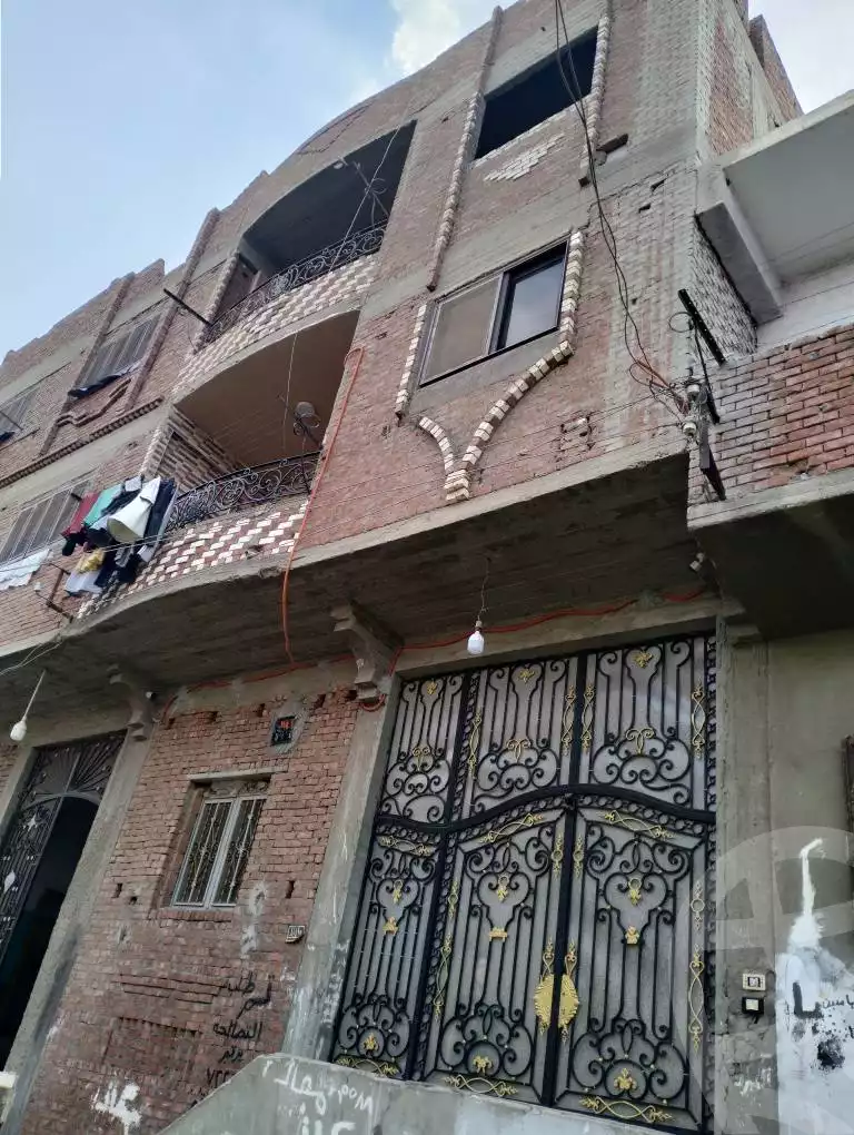 https://aqarmap.com.eg/en/listing/6229137-for-sale-qalyubia-qlioub-blqs