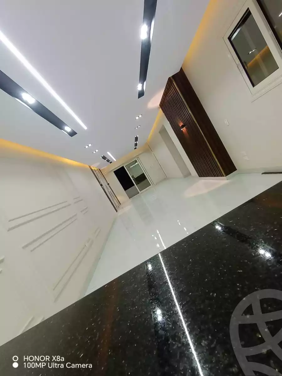 https://aqarmap.com.eg/ar/listing/6229951-for-sale-cairo-helwan-helwan-el-sharkeya-abd-el-rahman-pasha-st