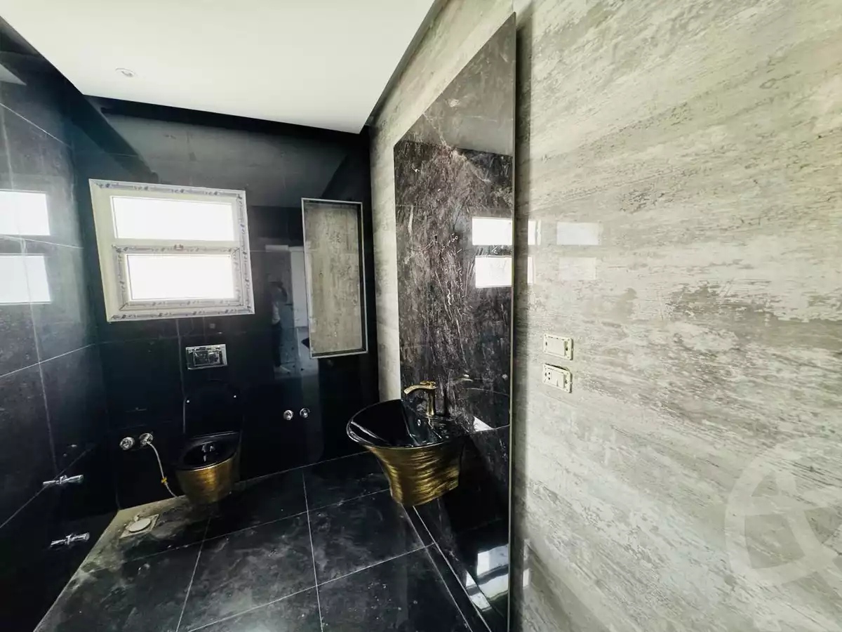 https://aqarmap.com.eg/ar/listing/6230494-for-sale-cairo-new-cairo-madinaty-lmntq-lkhms-fylt-group-22