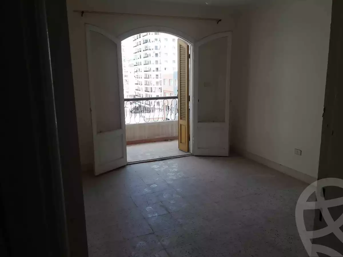 https://aqarmap.com.eg/ar/listing/6232339-for-sale-alexandria-el-mandara-nabawy-al-mohandes-st