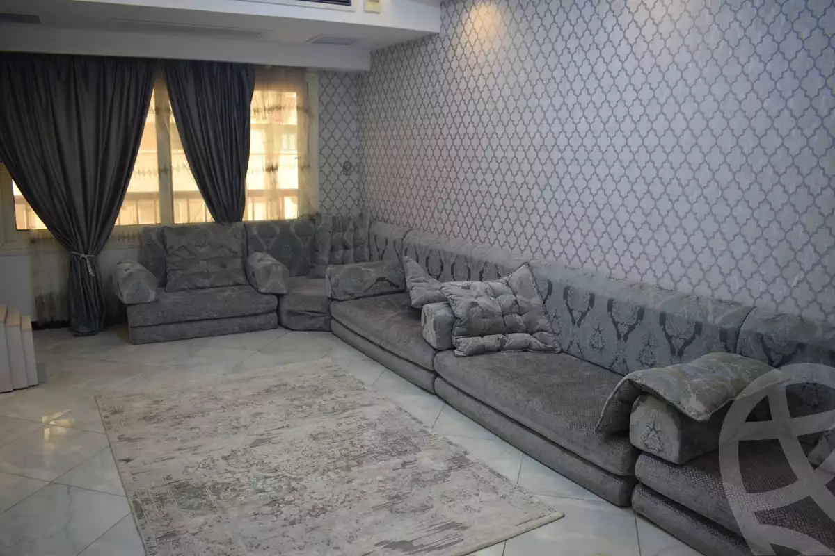 https://aqarmap.com.eg/en/listing/6233381-for-rent-cairo-manial-el-rawda-st