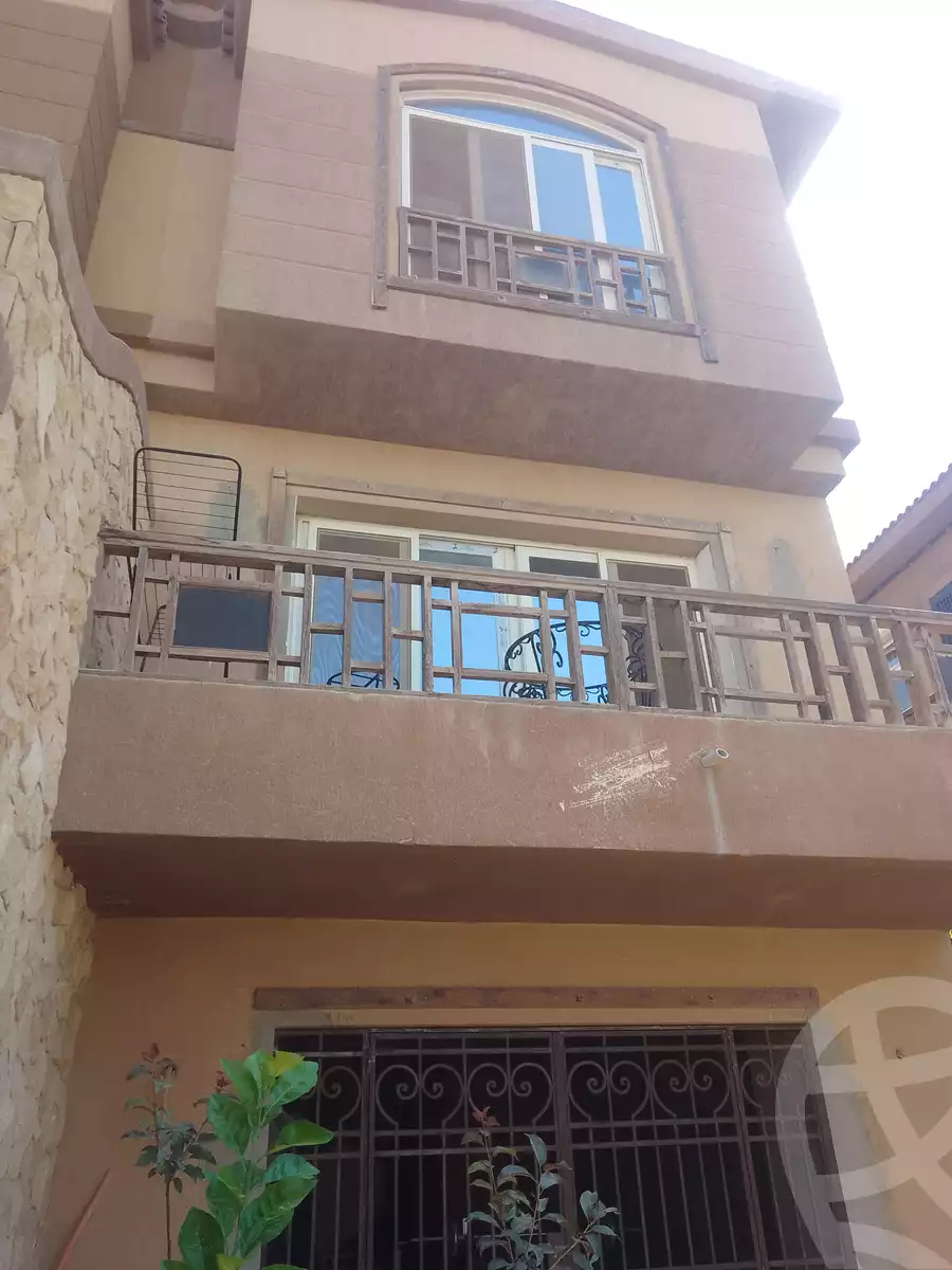 https://aqarmap.com.eg/ar/listing/6233673-for-sale-cairo-6th-of-october-el-tawsaat-el-shamalya-touristic-first-area