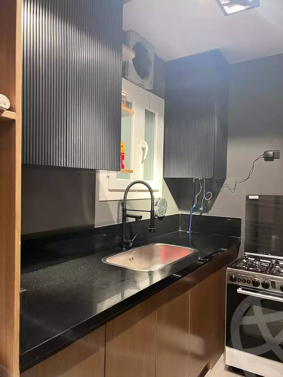 https://aqarmap.com.eg/en/listing/6235226-for-sale-cairo-el-sheikh-zayed-city-compounds-beverly-hills
