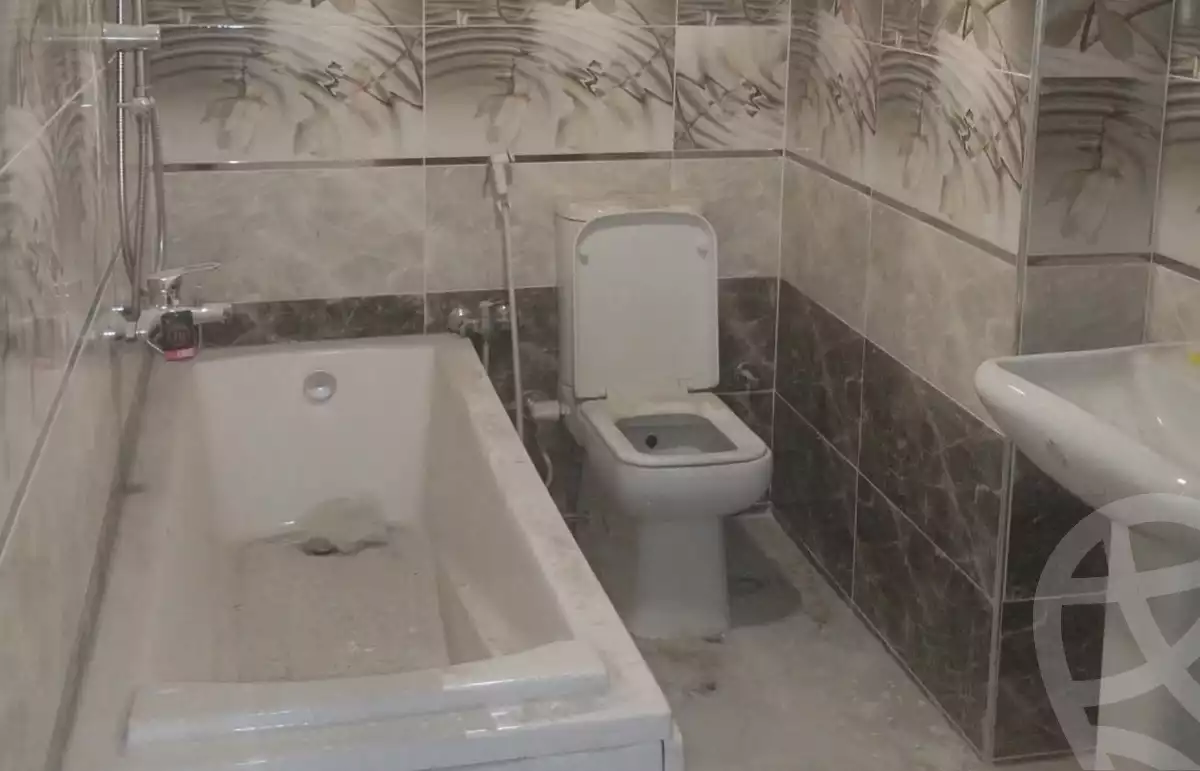 https://aqarmap.com.eg/ar/listing/6235581-for-sale-cairo-helwan-hadayek-helwan-el-eshrein-st
