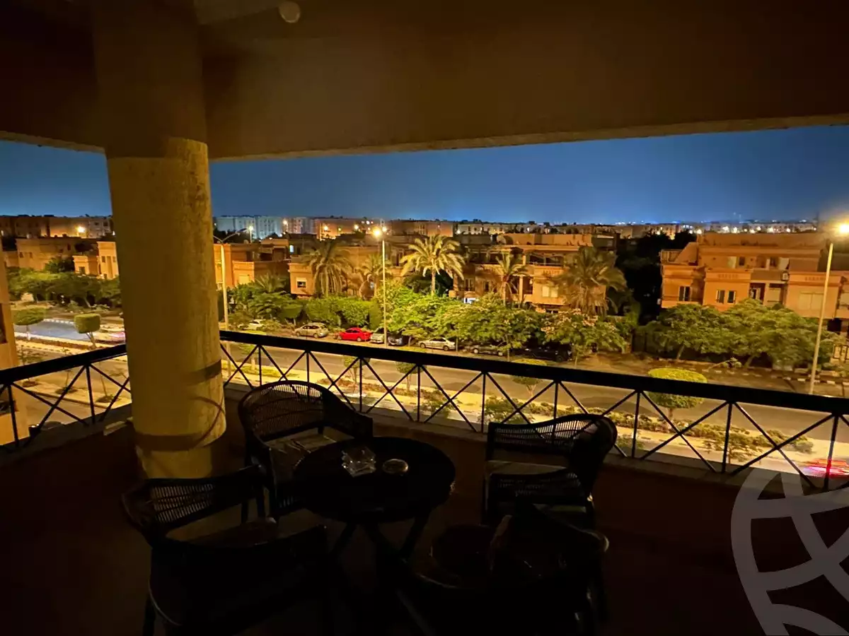 https://aqarmap.com.eg/en/listing/6235968-for-sale-cairo-new-cairo-lrhb-city-phase-3-yehia-shaheen-st