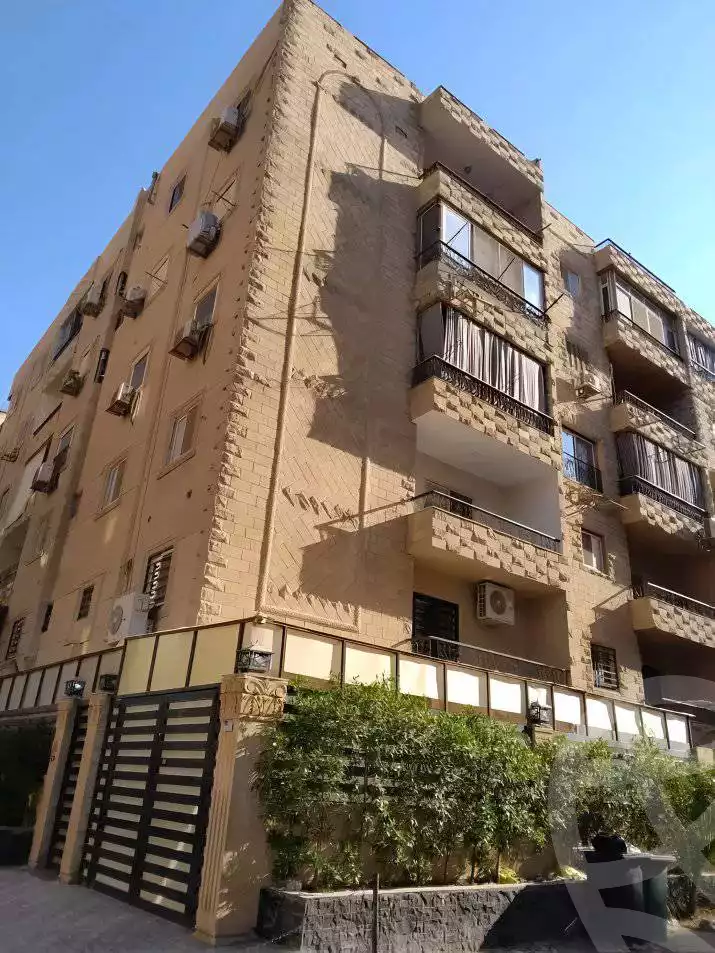 https://aqarmap.com.eg/ar/listing/6236028-for-sale-cairo-hadayek-el-ahram-area-f