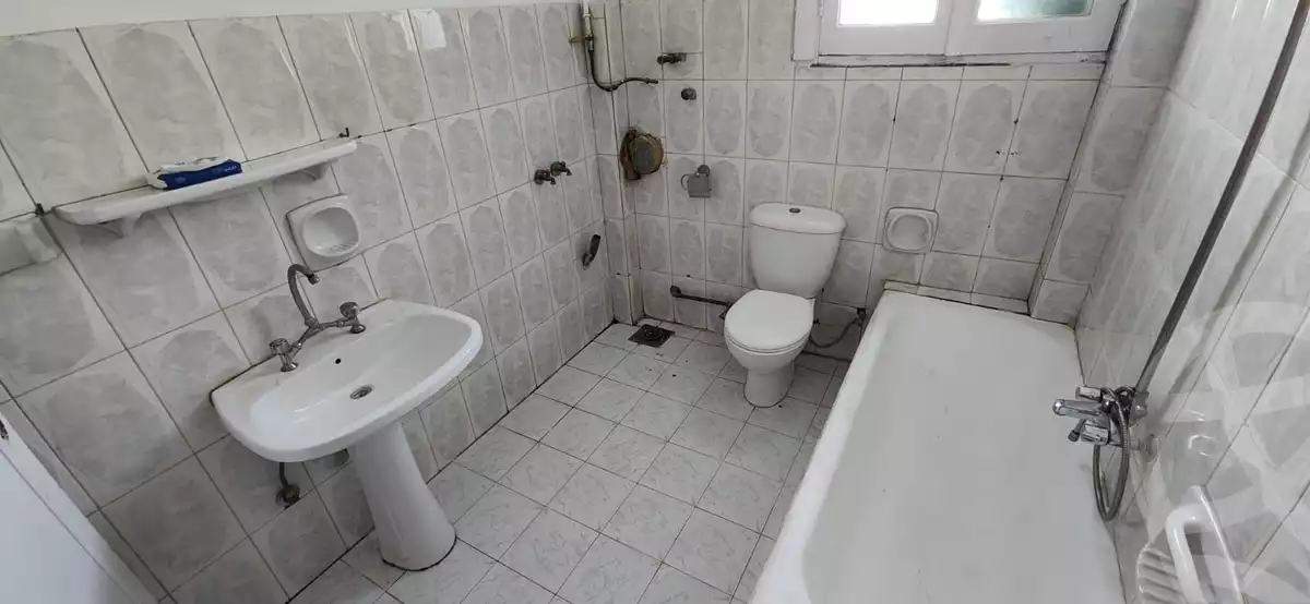 https://aqarmap.com.eg/ar/listing/6236478-for-rent-cairo-al-zamalek-shr-lmnswr-mhmd