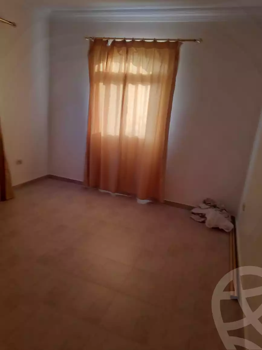 https://aqarmap.com.eg/ar/listing/6237781-for-sale-cairo-6th-of-october-compounds-utopia-1