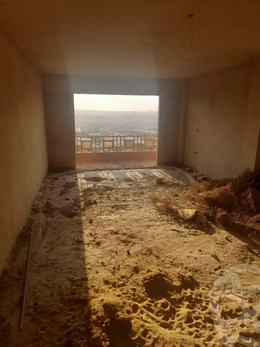 https://aqarmap.com.eg/ar/listing/6237820-for-sale-cairo-6th-of-october-compounds-pyramids-walk