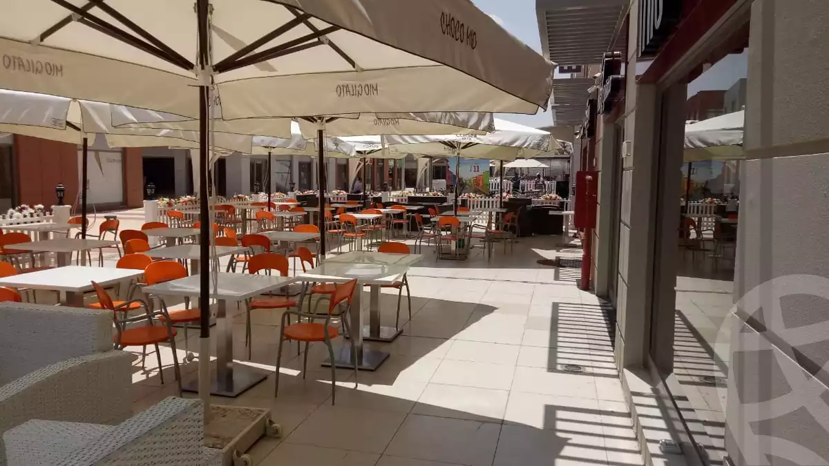 https://aqarmap.com.eg/ar/listing/6237997-for-sale-cairo-el-sheikh-zayed-city-compounds-the-courtyard-mall-dorra