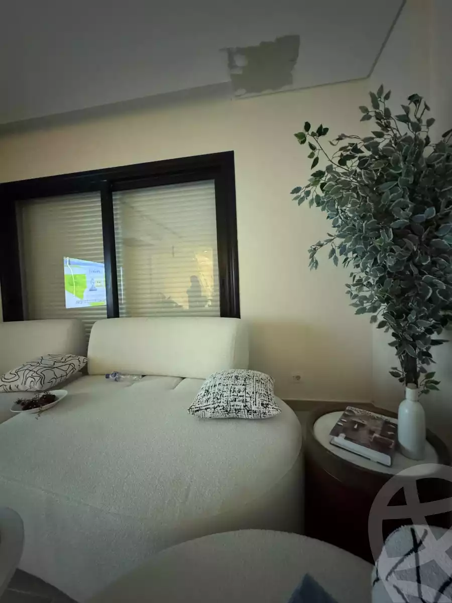 https://aqarmap.com.eg/en/listing/6238435-for-sale-cairo-new-cairo-compounds-trio-gardens