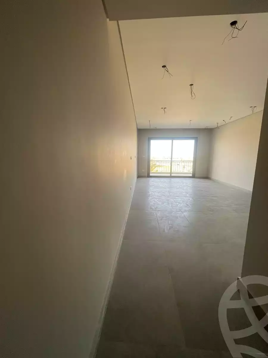 https://aqarmap.com.eg/ar/listing/6238700-for-sale-cairo-el-sheikh-zayed-city-compounds-kmbwnd-fyldj-wyst-dr-llttwyr