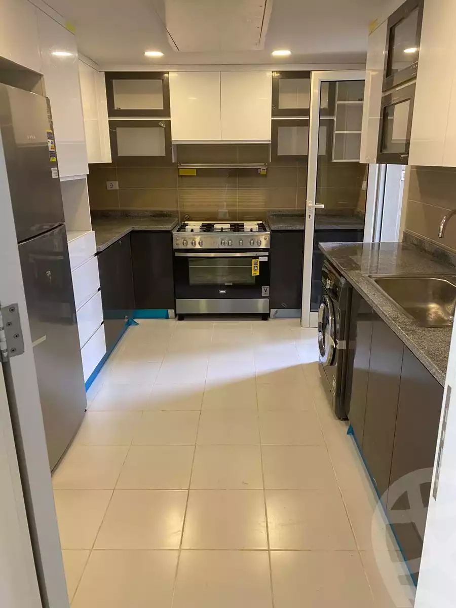 https://aqarmap.com.eg/ar/listing/6238819-for-rent-cairo-6th-of-october-compounds-pyramid-hills