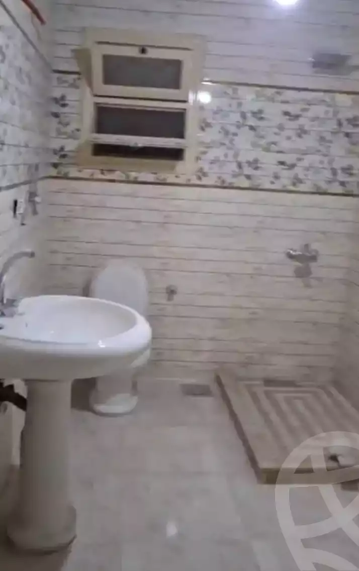 https://aqarmap.com.eg/en/listing/6239915-for-sale-cairo-ain-shams-ain-shams-el-sharkia-el-hakeem-st