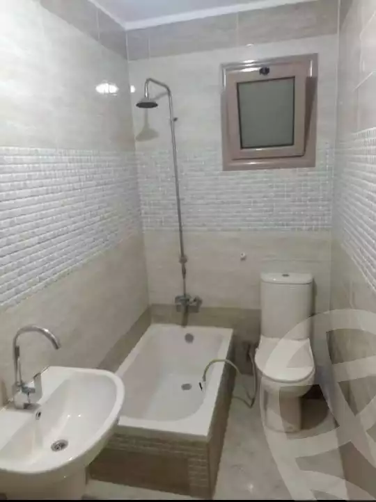 https://aqarmap.com.eg/en/listing/6240416-for-sale-cairo-el-zaytun-lzytwn-lshrqy