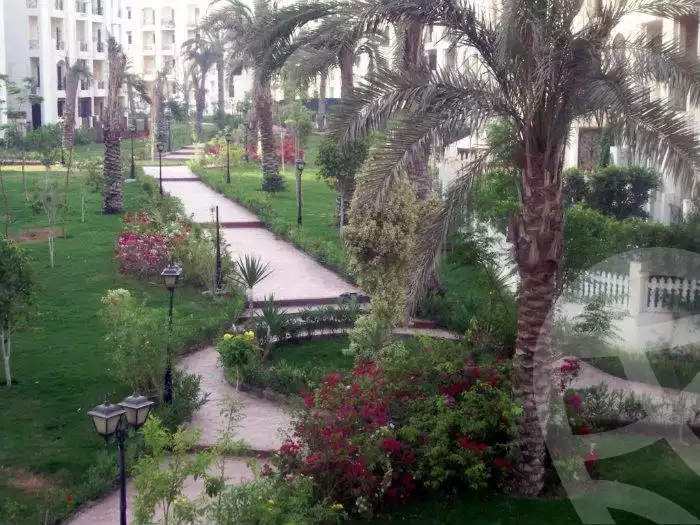 https://aqarmap.com.eg/ar/listing/6241125-for-sale-cairo-el-sheikh-zayed-city-compounds-hadayek-el-mohandiseen
