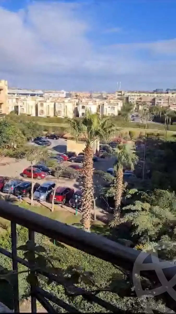 https://aqarmap.com.eg/ar/listing/6241125-for-sale-cairo-el-sheikh-zayed-city-compounds-hadayek-el-mohandiseen