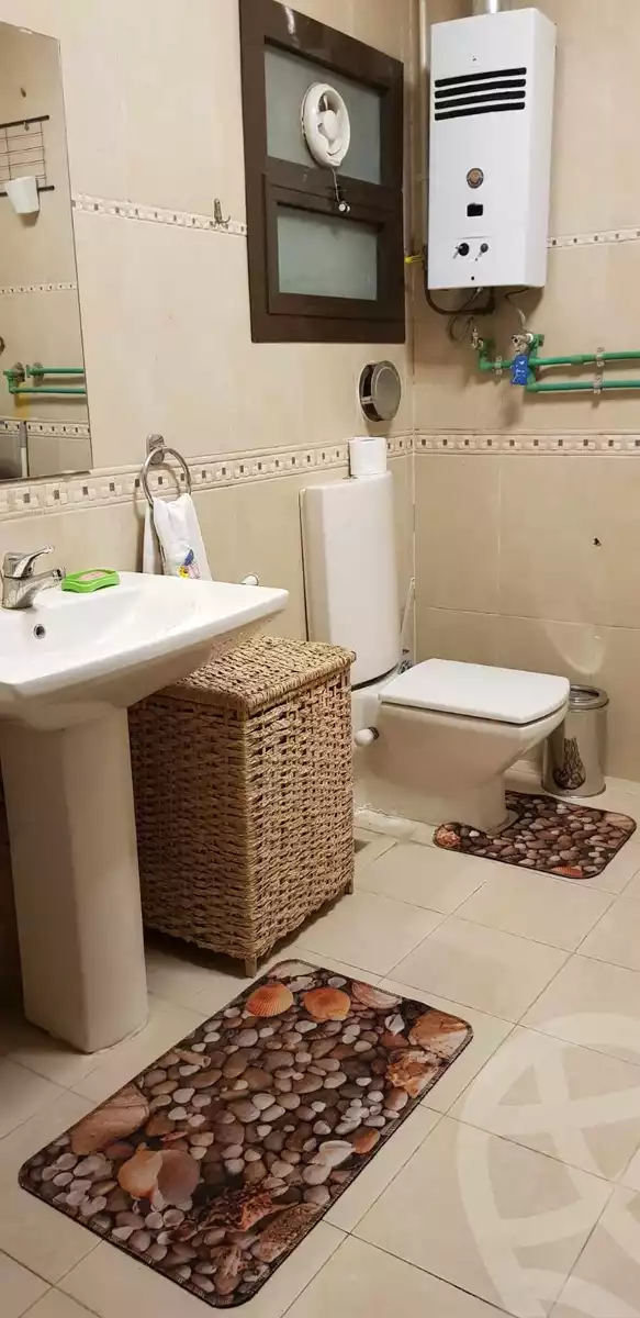 https://aqarmap.com.eg/ar/listing/6241430-for-sale-cairo-el-sheikh-zayed-city-compounds-zayed-2000