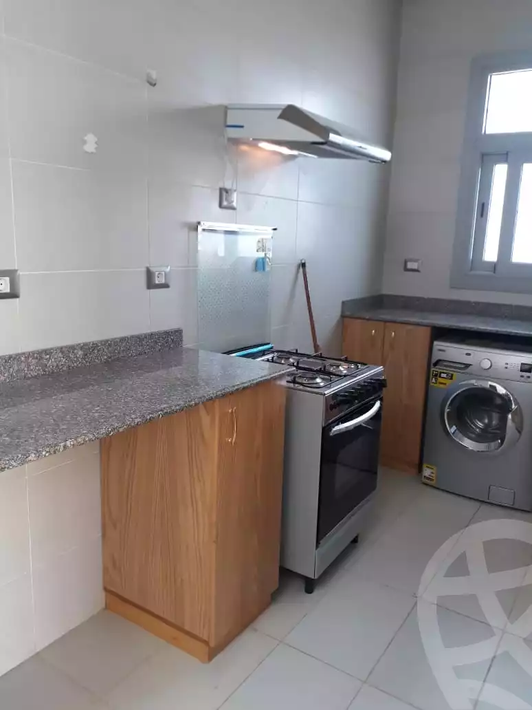 https://aqarmap.com.eg/ar/listing/6242184-for-sale-cairo-new-cairo-compounds-kmbwnd-fyldj-jyt-blm-hylz